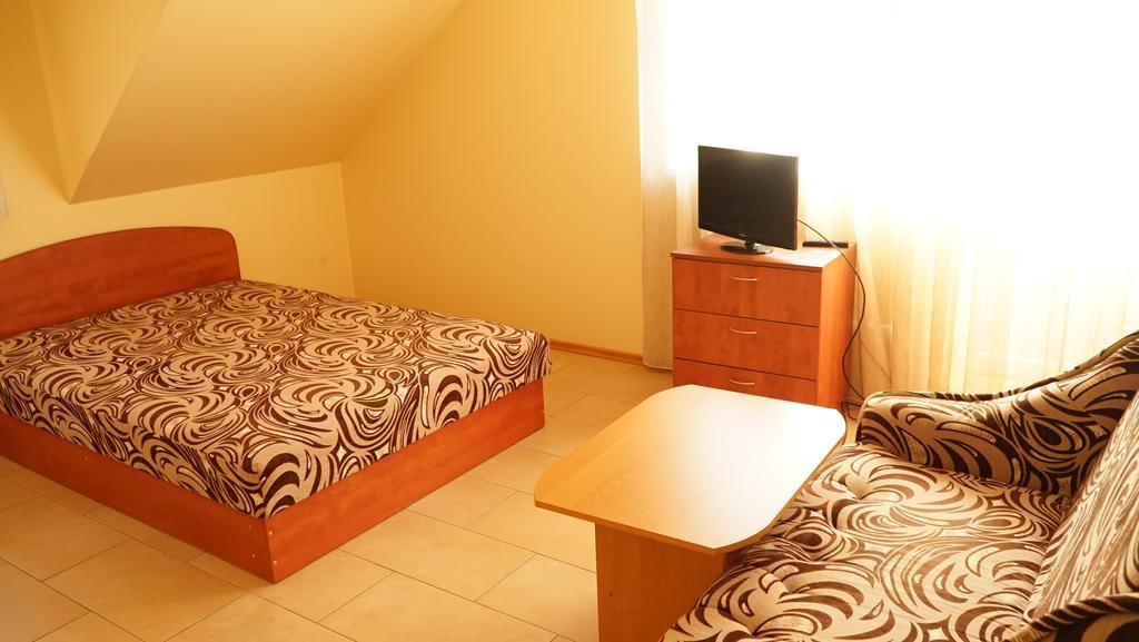 Surauciu Sveciu Namai Hotel Aukstadvaris Ngoại thất bức ảnh